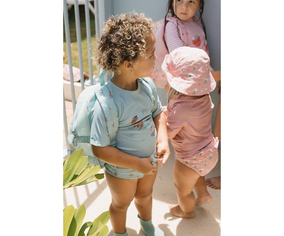 BAÑADOR PAÑAL VOLANTES STRAWBERRIES - Imagen 4