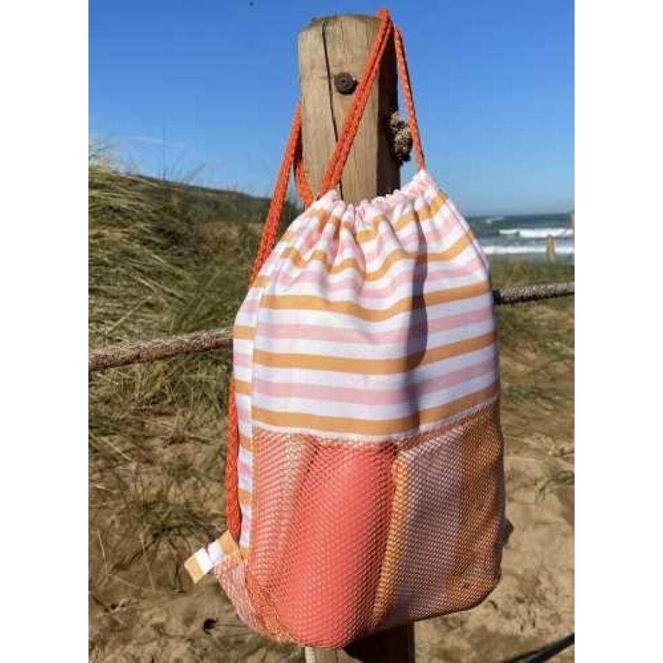 MOCHILA SACO ANTIARENA CORAL Y MOSTAZA - Imagen 2