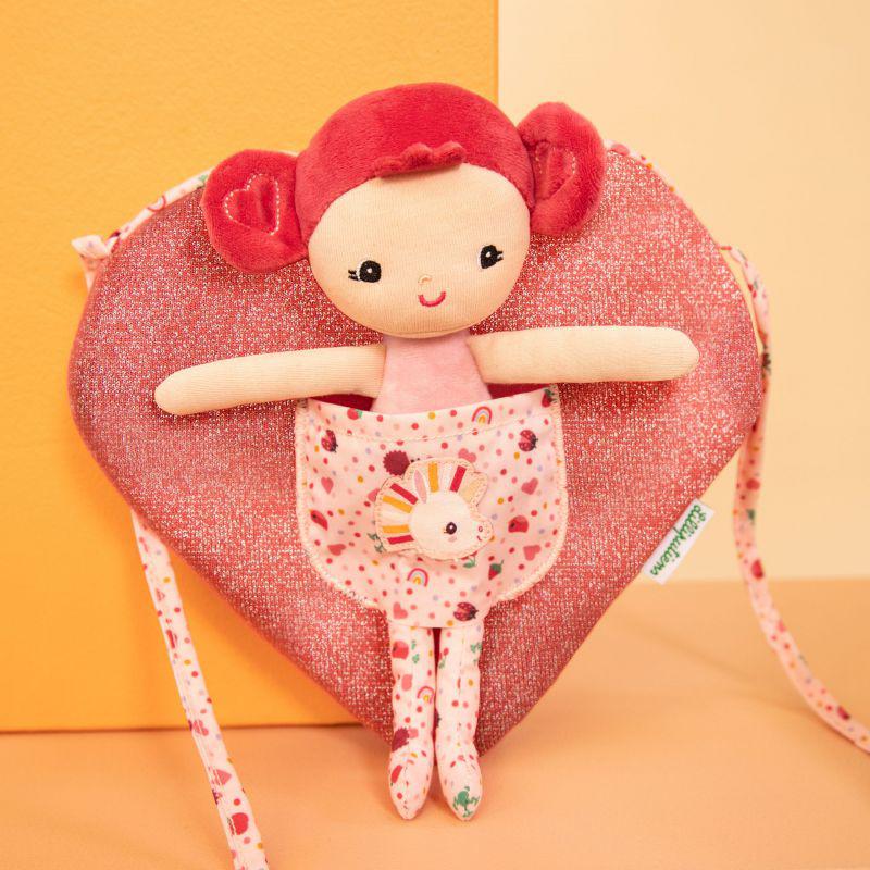 MUÑECA ALINE CON BOLSA EN FORMA DE