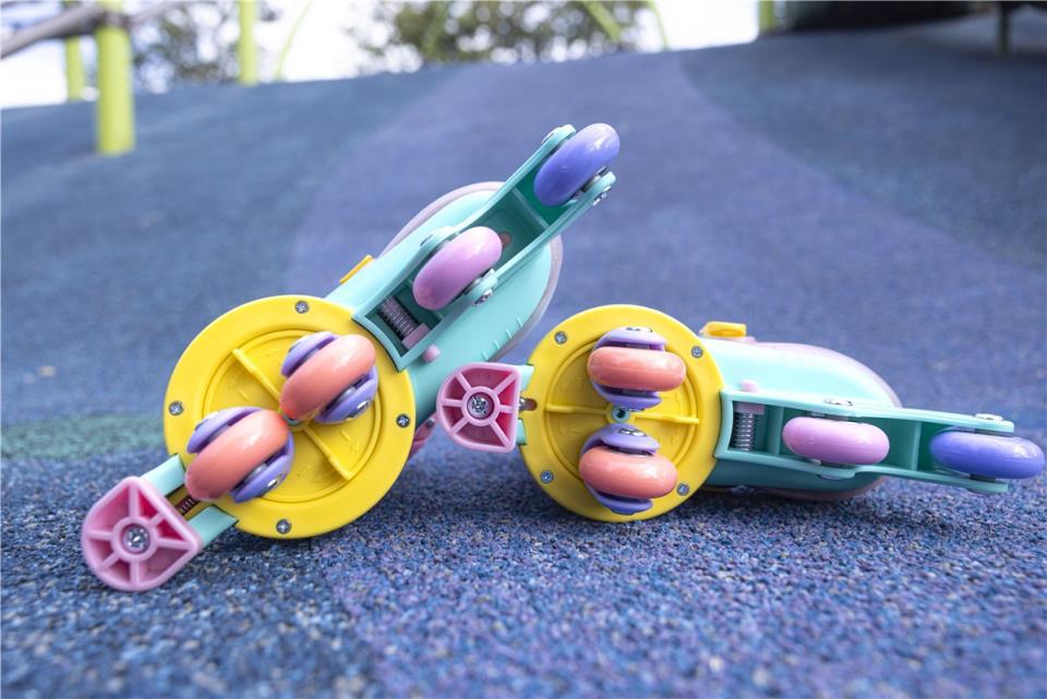 PATINES TWISTA RAINBOW T 23-28 YVOLUTION