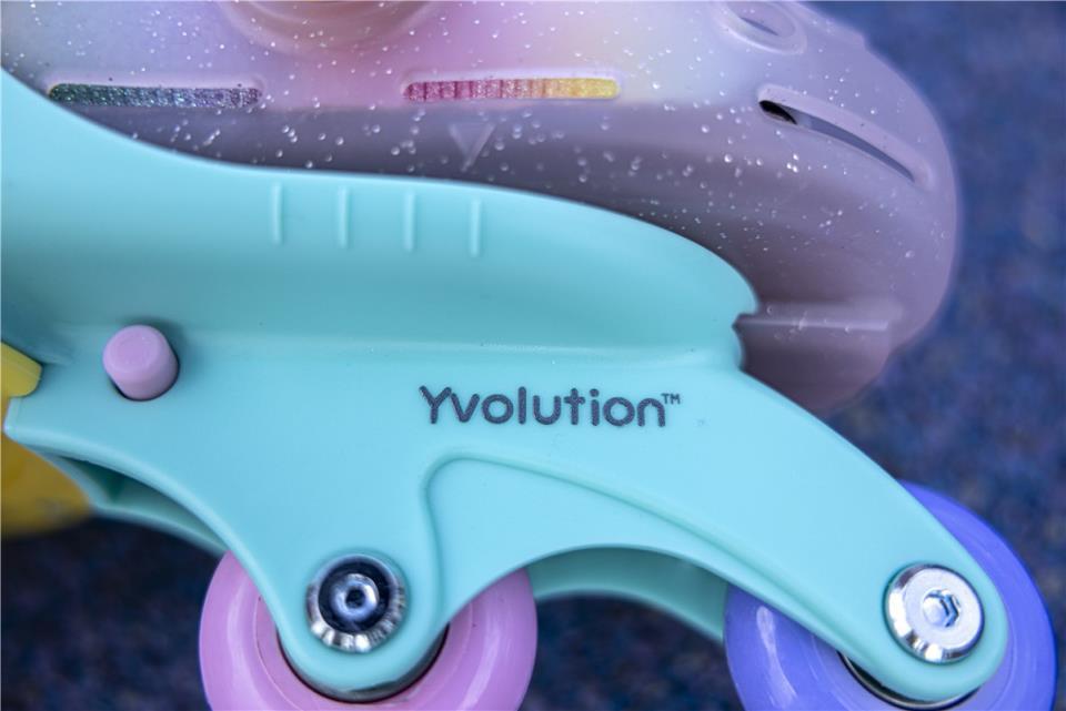 PATINES TWISTA RAINBOW T 23-28 YVOLUTION