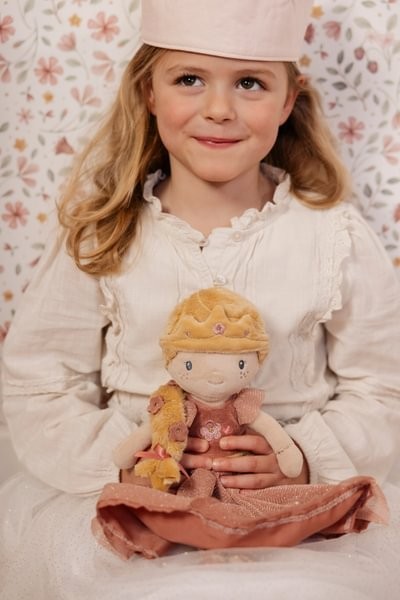 JULIA PRINCESA MUÑECA BLANDITA LITTLE DUTCH