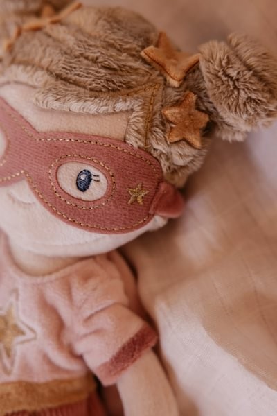 ROSA SUPERHEROINA MUÑECA BLANDITA